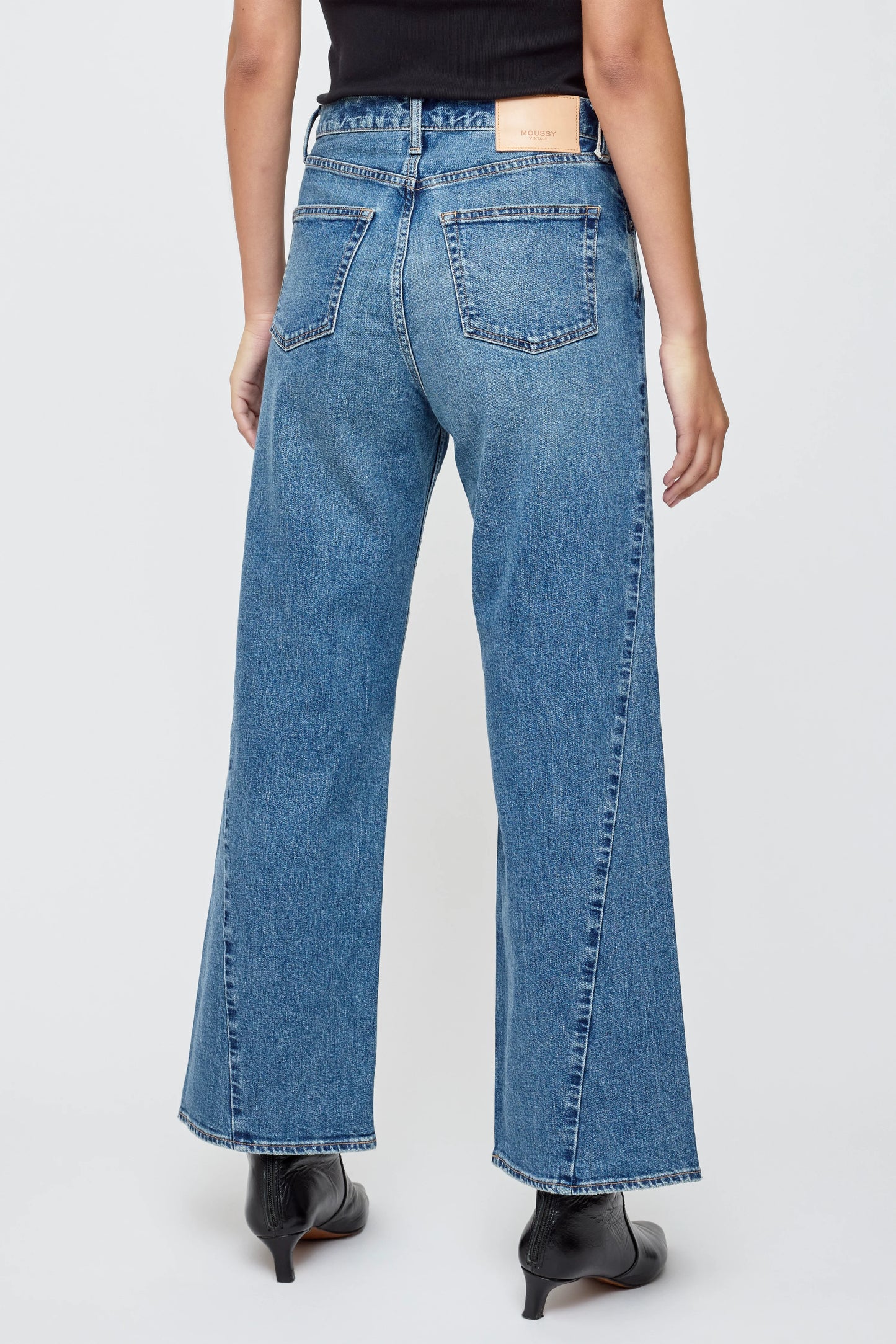 Moussy Salisbury Wide Pants, wide leg denim, denim jeans, wide leg, high rise denim, women's clothing