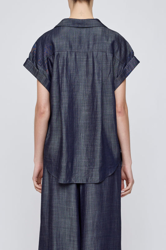 MV Basic Denim Shirt, denim top, designed with a subtle sheen, patch pockets at the chest, and soft ruching at the sleeves, women's clothing