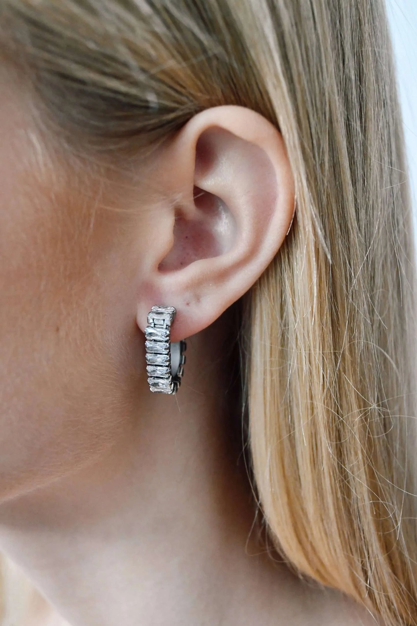 MKYNZE Eclat Hoops, silver hoops, jewelry, accessories, women's earrings