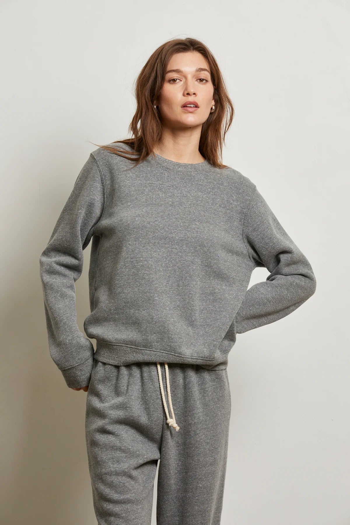 Perfect White Tee Scarlett Sweatshirt, sweatshirt, crewneck sweatshirt, sweats, tops, women's clothing