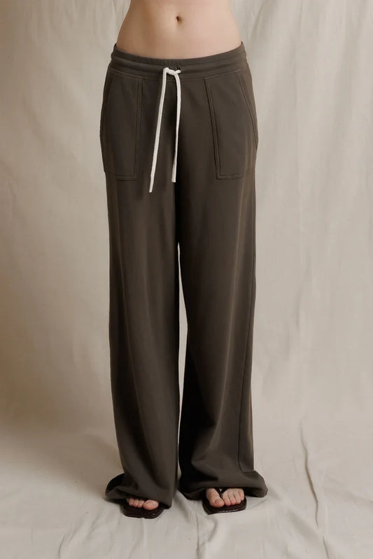Perfect White Tee Noa Pant with Pocket