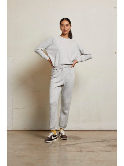 Perfect White Tee Stevie Easy Jogger