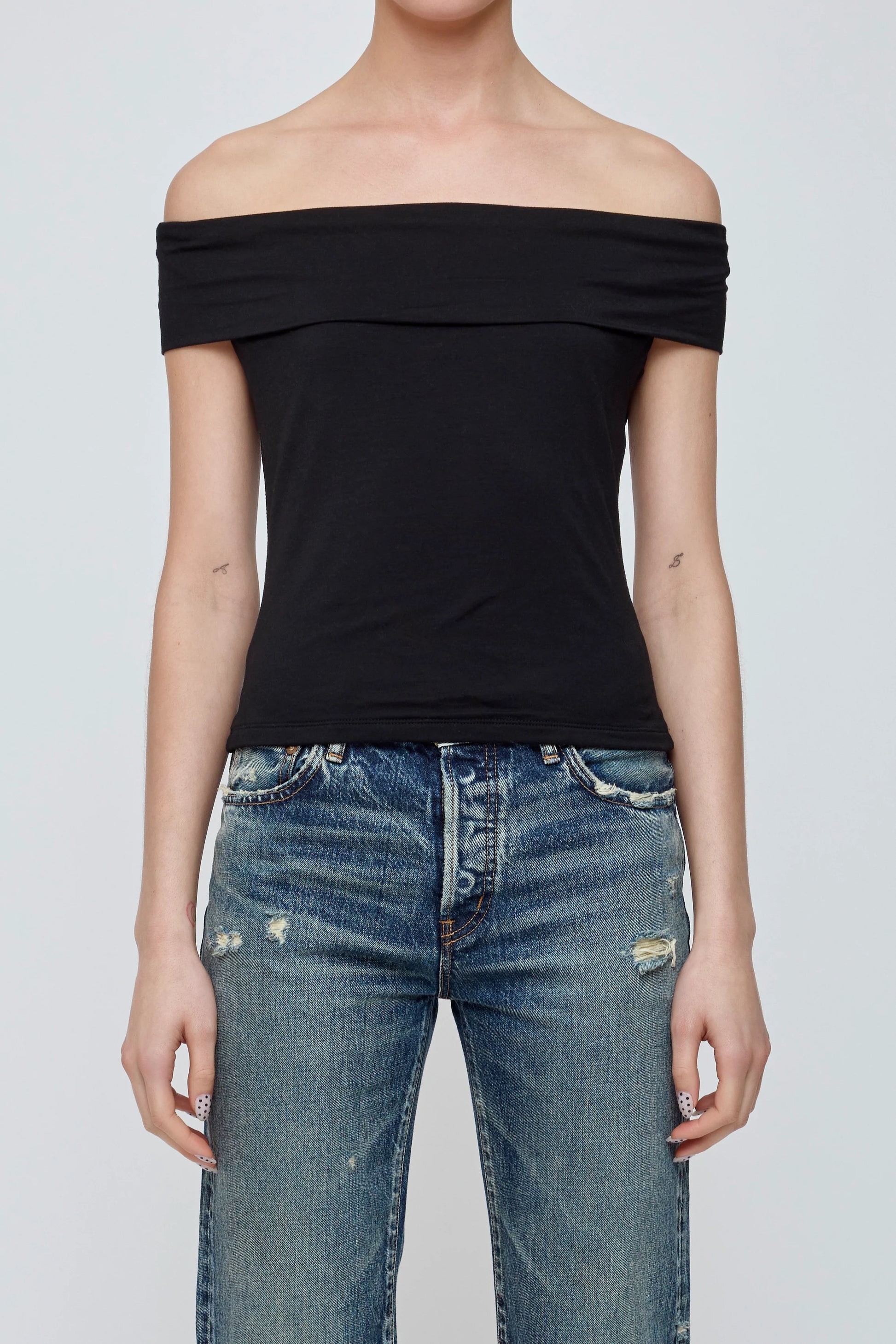 MV OFF SHOULDER TEE, off-shoulder top, top, shirt, sleeveless top, women's clothing