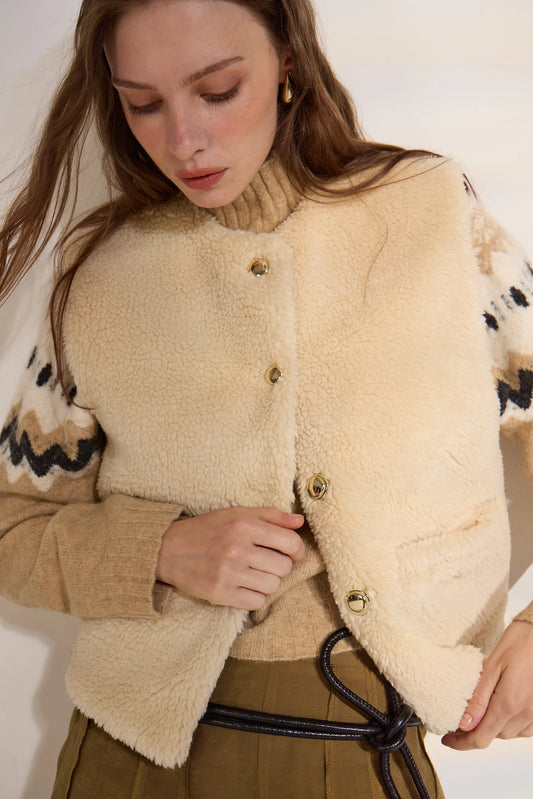 Deluc Jam Reversible Vest, One side is quilted nylon and the reverse side is made from soft faux shearling, vest, women's outerwear
