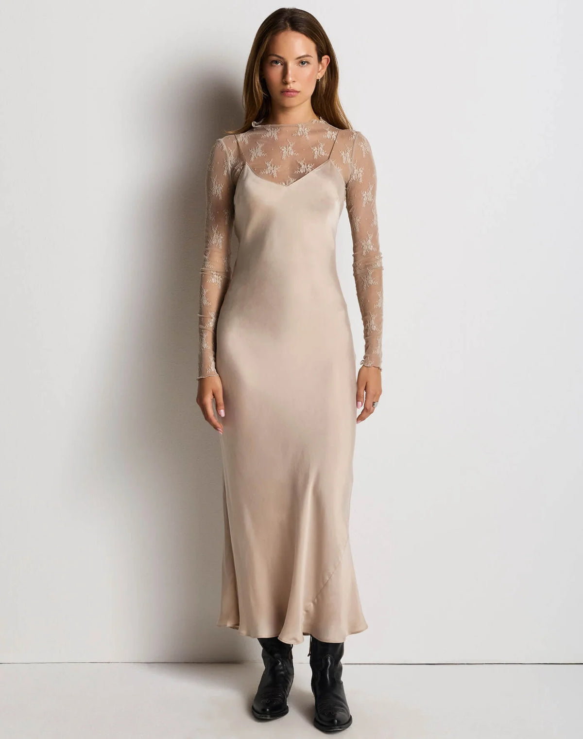 RE/DONE Claire Slip Dress with spaghetti straps and made with silk-tencel blend, women's dresses