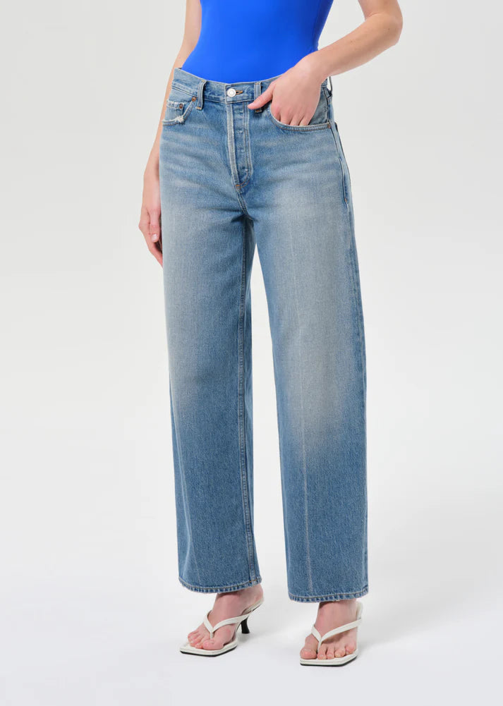 AGOLDE Arc Jean, mid-rise waist and relaxed wide-leg shape, slightly cropped denim, women's jeans