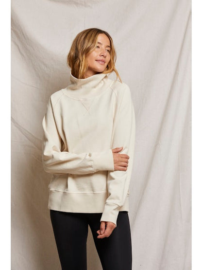 Perfect White Tee Faris Oversized Turtleneck