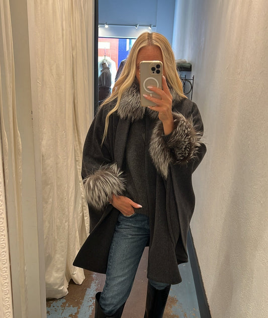 Hiso Wool Coat with Fox Collar, wool coat, fox collar coat, outerwear, women's clothing