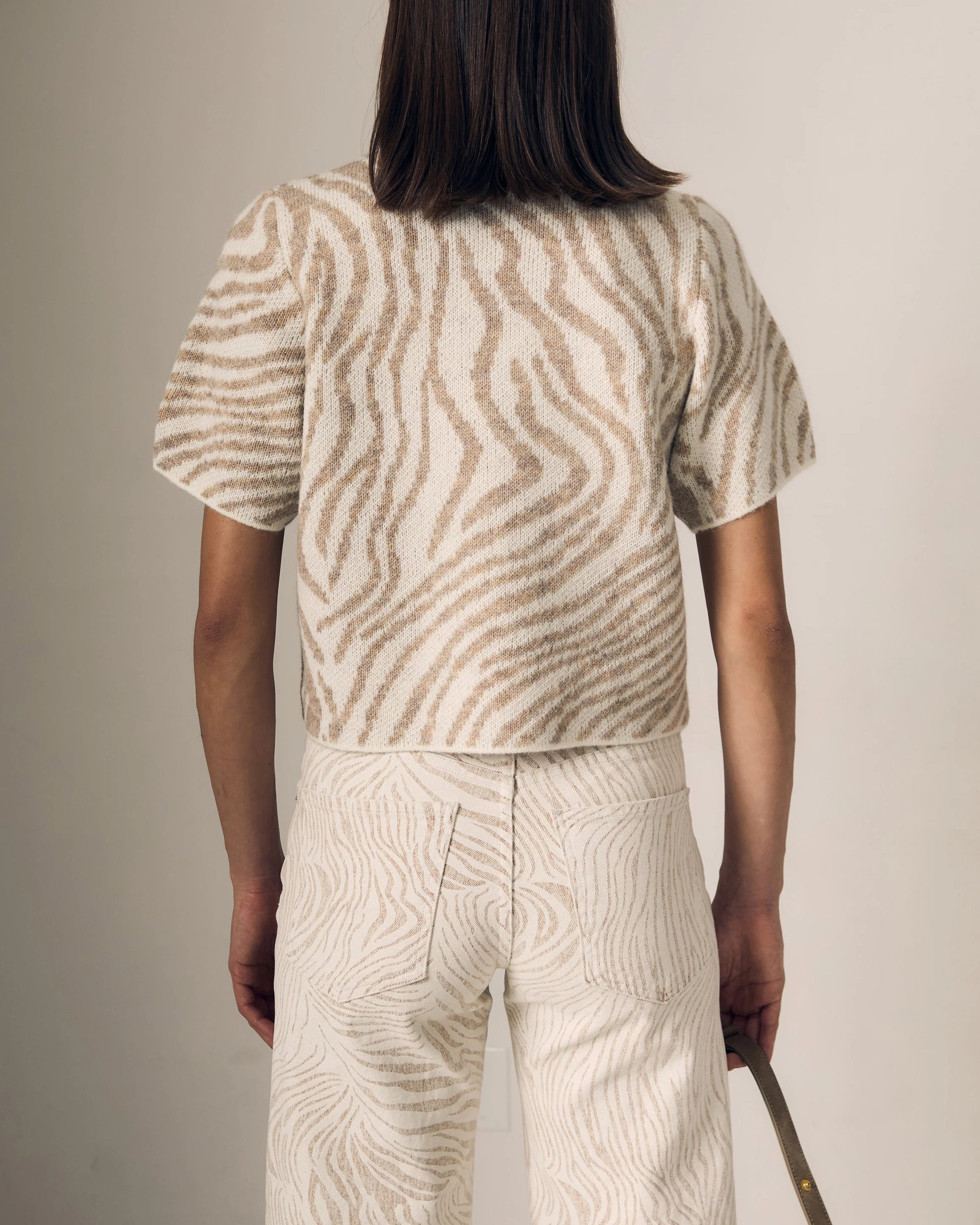 LE JEAN Lulu Sweater, short sleeved sweater, patterned sweater, women's clothing