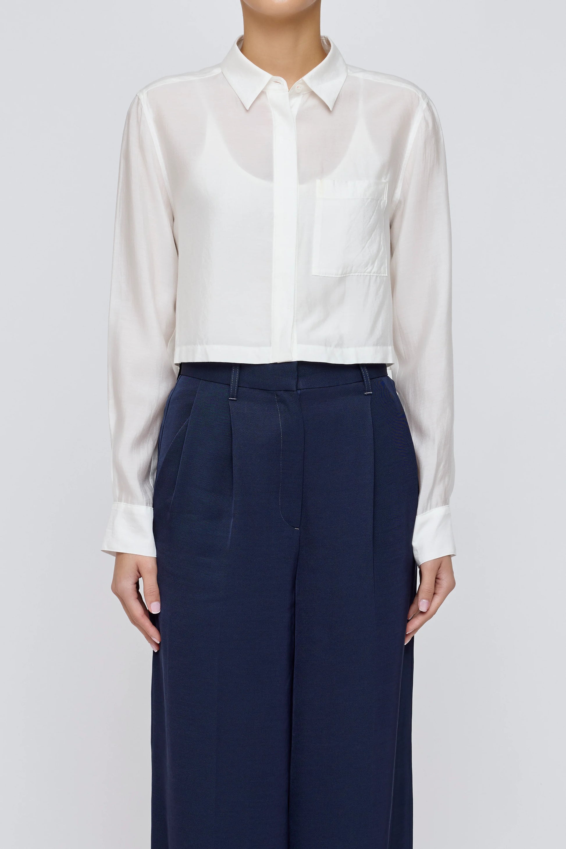 MV Basic Cropped Shirt, button down long sleeved white shirt, women's clothing