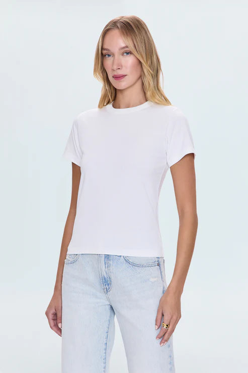 Pistola Alba Baby Tee, t-shirt, baby tee, tee, white shirt, white t-shirt, women's clothing
