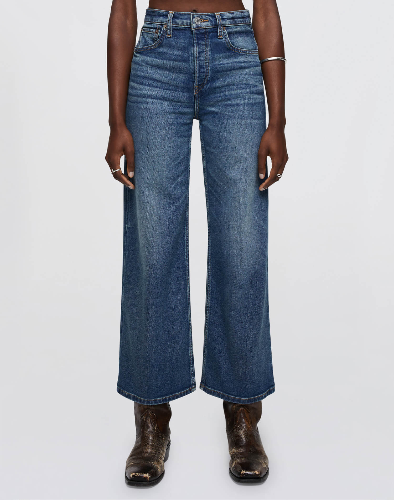 RE/DONE High Rise Wide Leg Crop, high rise denim, cropped denim, jeans, vintage stone wash, women's clothing
