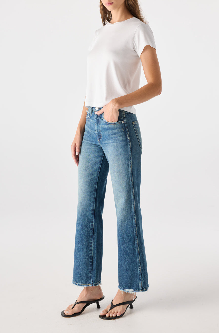 AMO Robbie in Lull, Mid rise with a relaxed fit through the hip, this jean features a subtle, easy flare and a cropped length, women's clothing