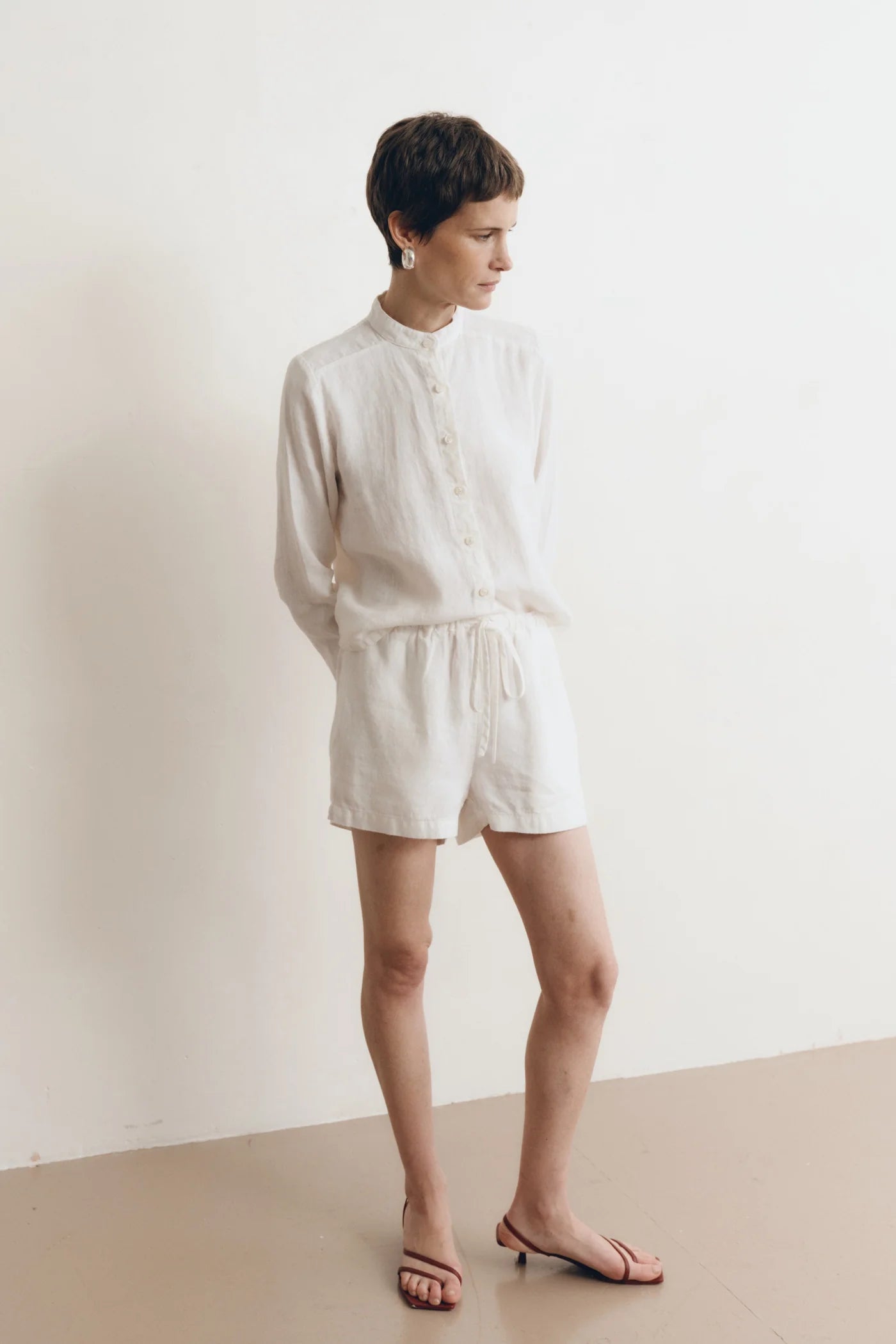 Vir Vita Alma Linen Shirt, linen shirt, button down shirt, long sleeved linen shirt, women's clothing