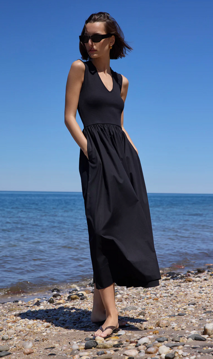 soldout.nyc The V-Neck RSVP Dress – bluebird boutique